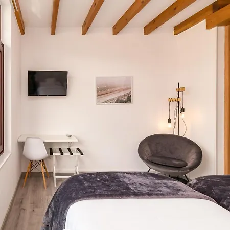 Hotel Sanmar 2*