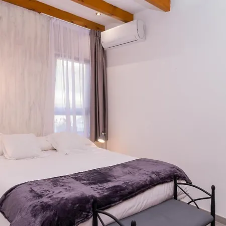 Hotel Sanmar 2*