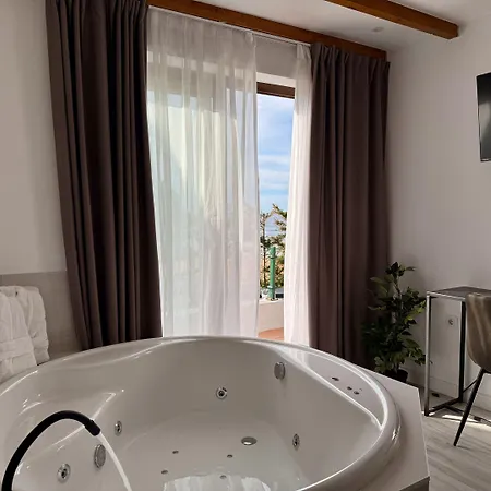 Sanmar Hotel